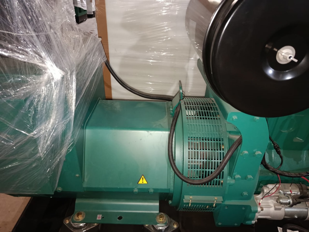 250 kVA Lambert Diesel Generator for Sale – Heavy-Duty & Reliable ⚡