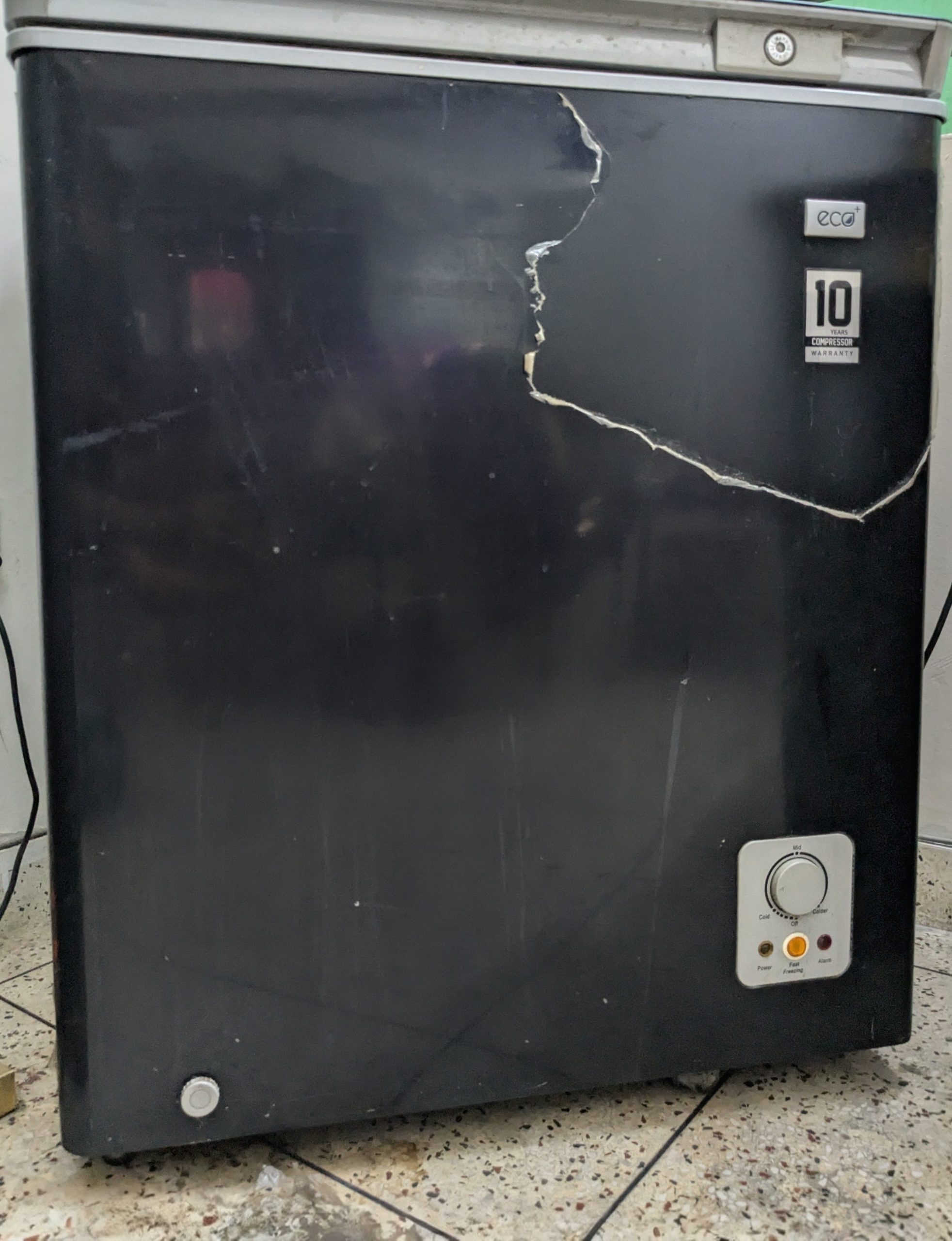 Eco+ 148L refrigerator