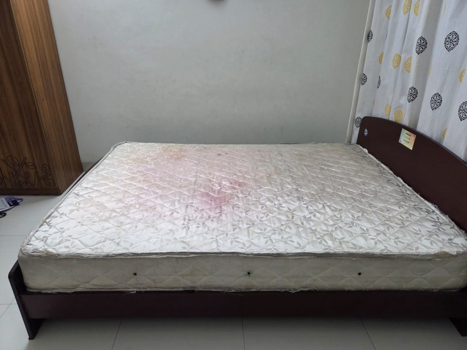 Otobi Semi Double Bed with Otobi 8 Inch Spring Mattress